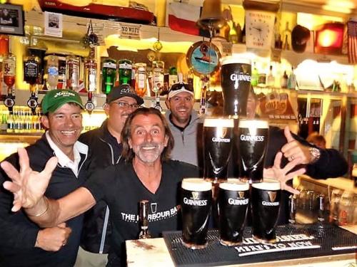 royal-co-down2.jpg_1589967060